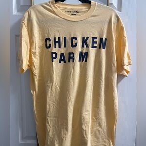 Katie Kimmel chicken parm graphic tee L